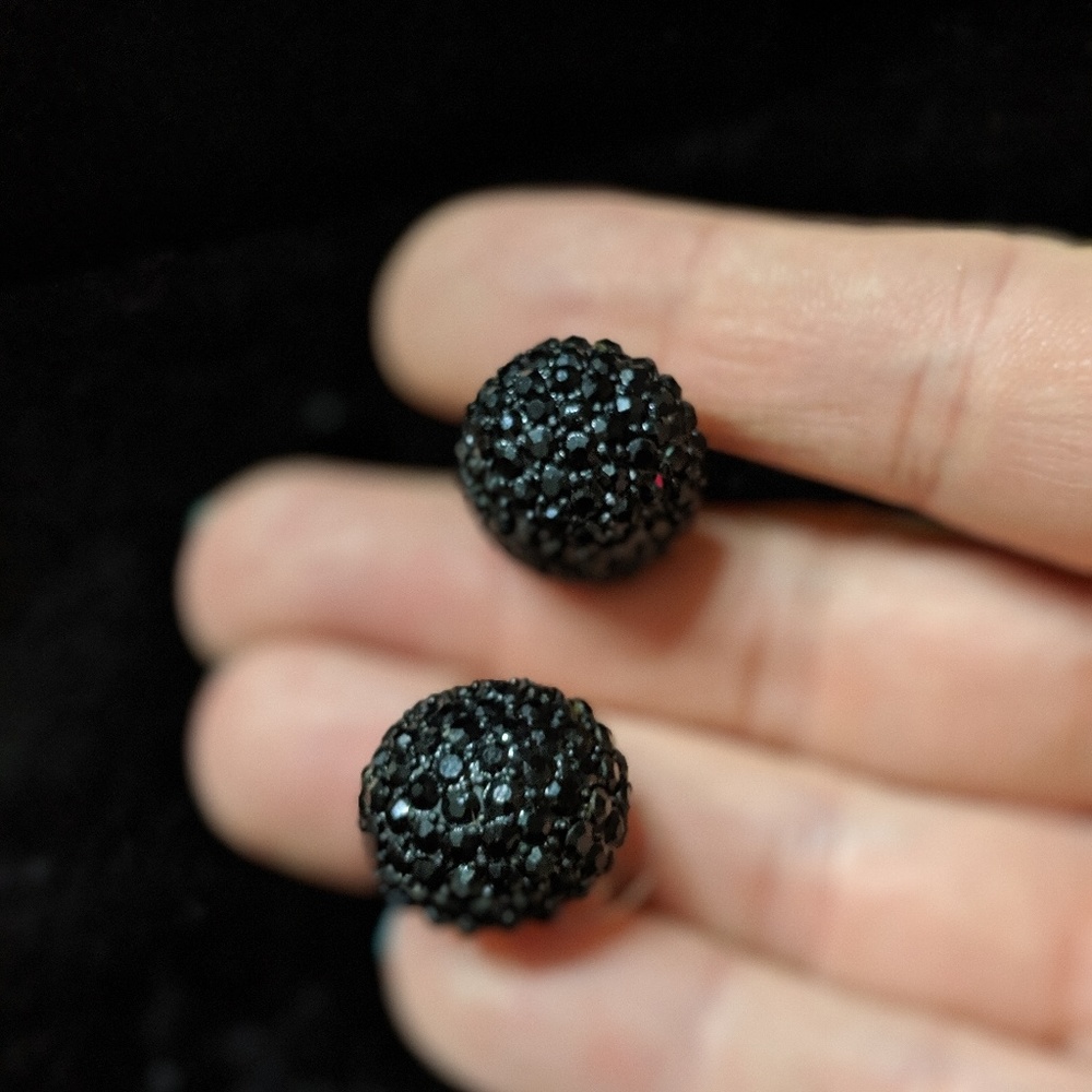 Black beaded bubble Earrings